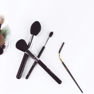 4 in 1 Makeup Brushes